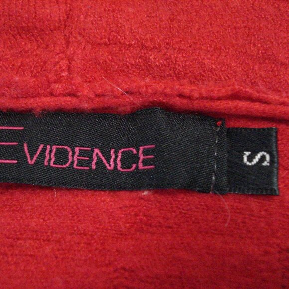 Solid Cable Knit Red Cardigan. Casual Open Front Long Sleeve. 2 Side Pockets - Picture 9 of 11